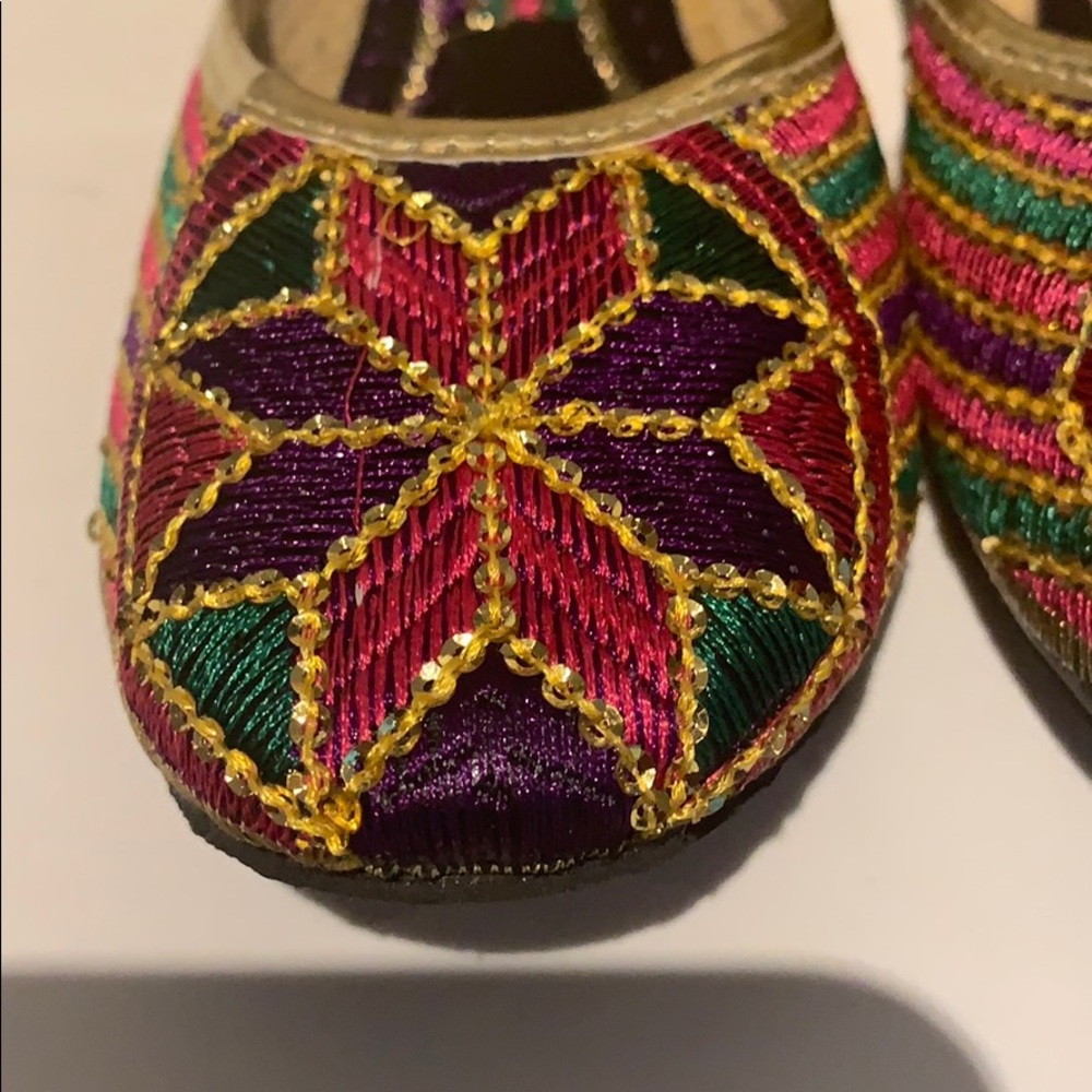 Indian shoe (jutti) youth girl